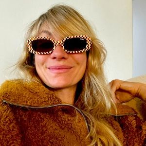 Quay so serious sunglasses